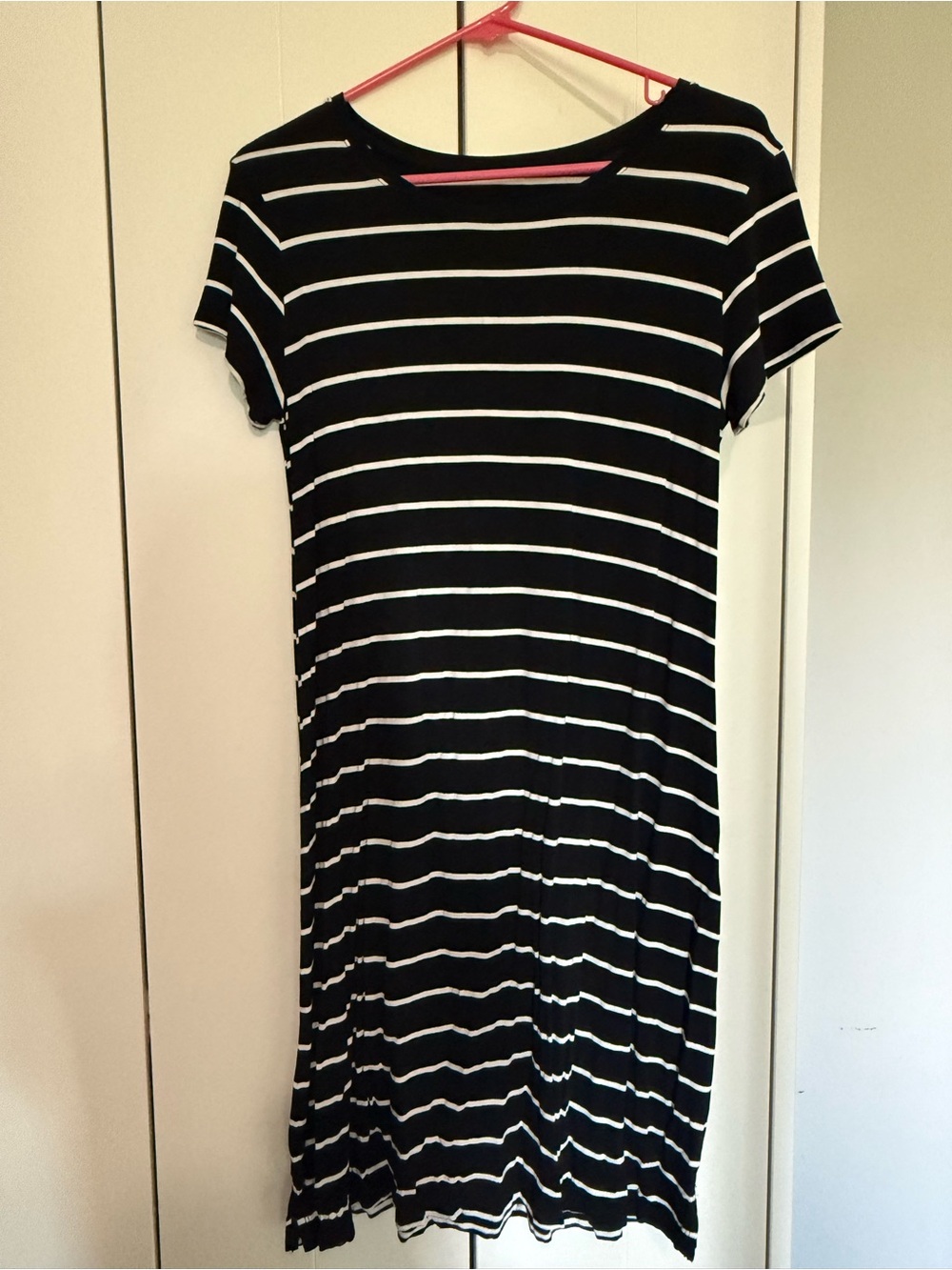 Liz Lange Black and White Striped Midi Dress Maternity